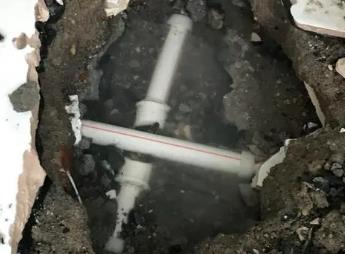 环江阳台漏水维修公司为您分享楼上楼下漏水怎么处理